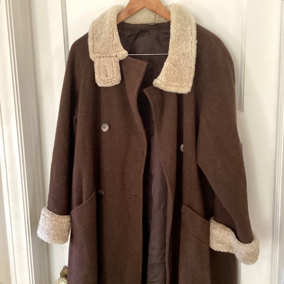 Vtg STEVE by Searle Brown Wool Trapeze Long Coat Faux Fur Collar & Cuffs Size 8 - Picture 10 of 15